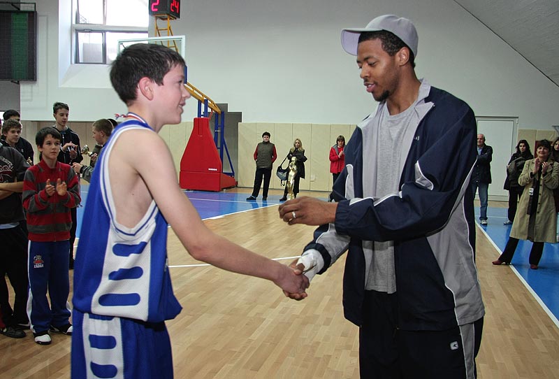 Image 1094009 (auto)