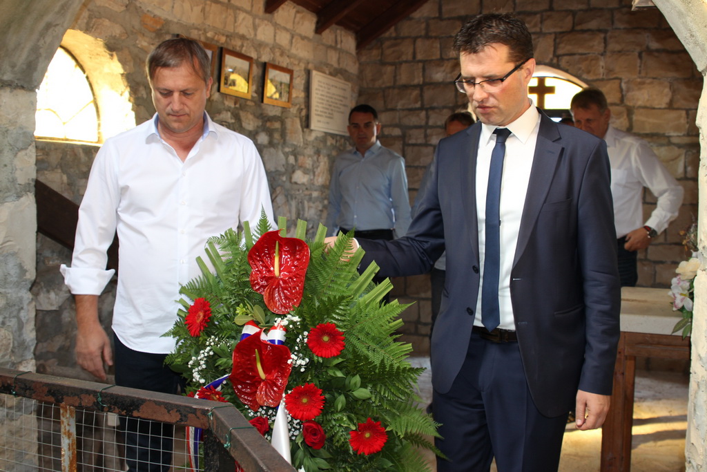 Zadarski HDZ obilježio Dan sjećanja na žrtve svih totalitarnih i autoritarnih režima