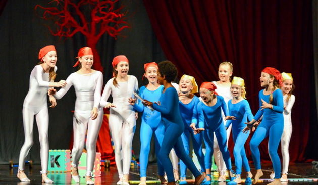 Circo Art u HNK Zadar izveo predstavu “Povratak u prirodu”