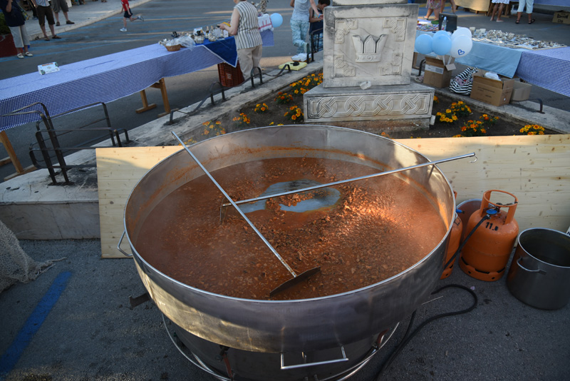 Otvorenje manifestacije “Biogradski stol 2015.” Otvorenje manifestacije “Biogradski stol 2015.”