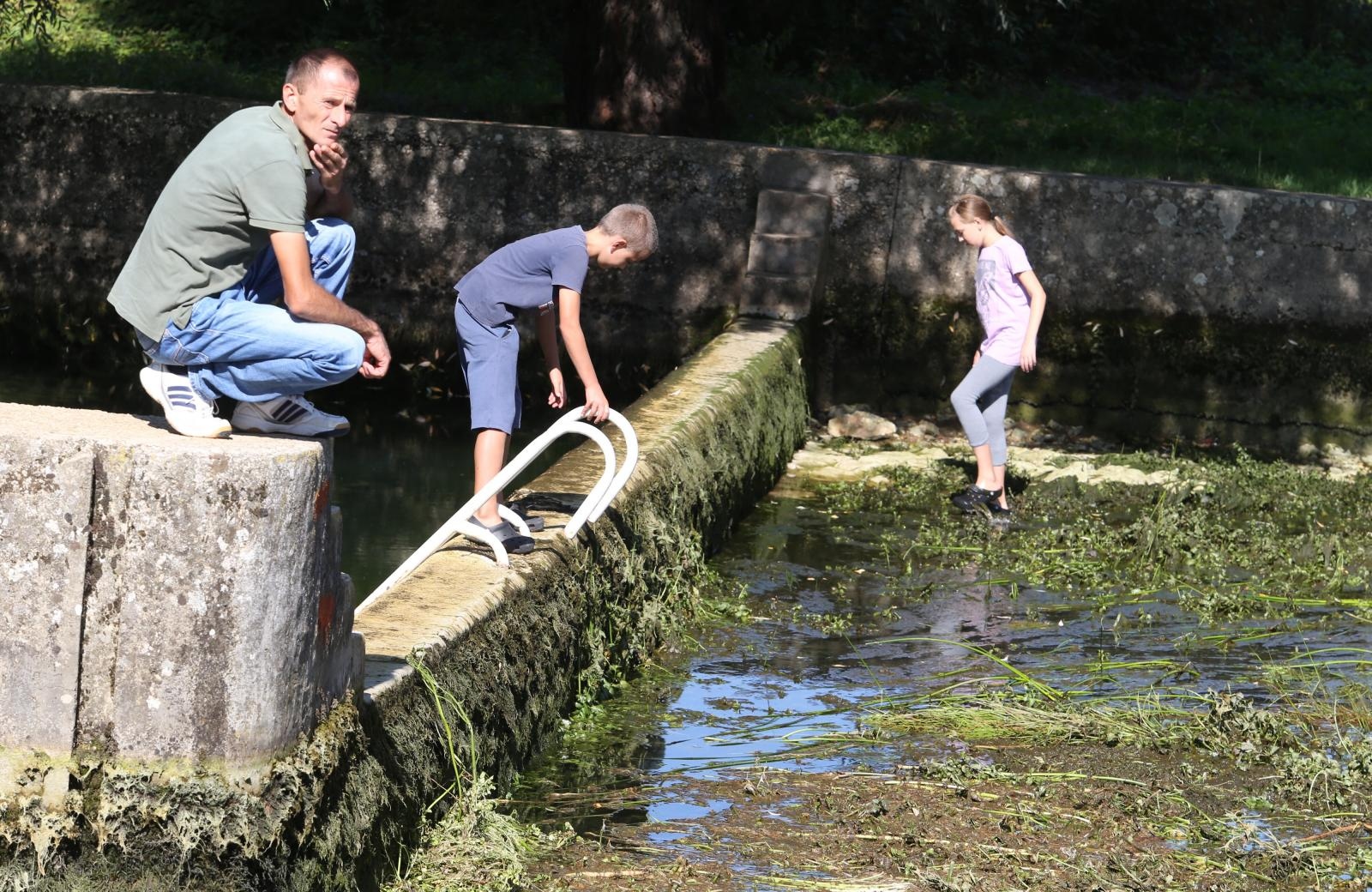 Nakon potresa presušio izvor Vrljike u Proložcu Nakon potresa presušio izvor Vrljike u Proložcu