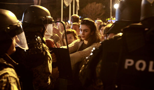 Makedonija, Prosvjed