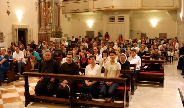 Sv. Frane: Predstavljanje CD-a zbora bogoslova Franjevačke provincije