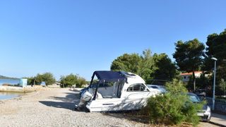 Pijan gliserom izletio na šibensku plažu Jadrija