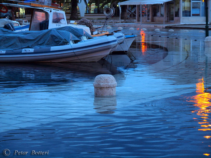 Starogradska plima, Foto: Petar Botteri Starogradska plima, Foto: Petar Botteri