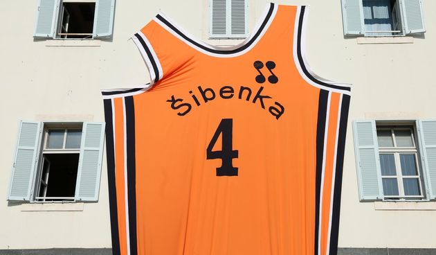 Dres Dražena Petrovića – Šibenka #4