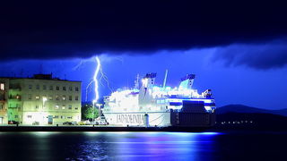 Grmljavinsko nevrijeme 11. rujna 2013. Foto: Roberto Lerga Grmljavinsko nevrijeme 11. rujna 2013. Foto: Roberto Lerga