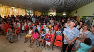 Prvi dan škole u OŠ Stanovi  ; foto Iva Perinčić