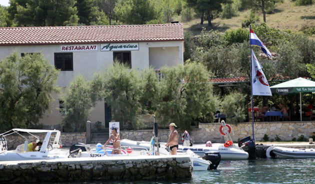 Brbinj, Dugi Otok 120809. Grupa talijanskih jedrilicara kojima je vlasnik restorana Mala Proversa  Zoran Ramov odbio izdati racun te ih fizicki napao. Na fotografiji: Restoran Mala Proversa. Foto: Josip Bistrovic / CROPIX