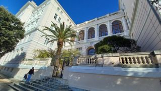 Sunčan zimski dan, Sveučilište u Zadru, Arheološki muzej, Forum, Donat, riva, more, Branimirova obala…