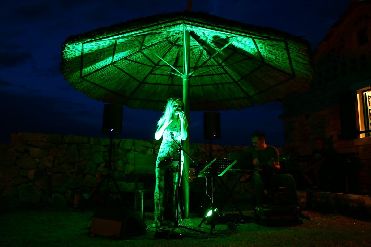 Na vidikovcu Kamenjak održan 5. Sajam lokalnih proizvoda ”Luka i igara” Na vidikovcu Kamenjak održan 5. Sajam lokalnih proizvoda ”Luka i igara”