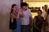 Večer evergreena u atriju palače Cedulin