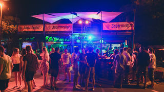 Turanjska fešta u Menfisto baru, 16.7.2015. (foto: Ivan Toman) Turanjska fešta u Menfisto baru, 16.7.2015. (foto: Ivan Toman)