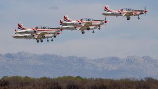 Zemunik: 20. obljetnica akrobatske grupe “Krila Oluje” Zemunik: 20. obljetnica akrobatske grupe “Krila Oluje”