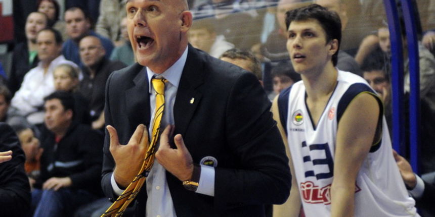 Zagreb, 281010.
Kosarkaski centar Drazen Petrovic, Euroliga, susret KK Cibona i Fenerbahce.
Na slici: Neven Spahija, Marko Tomas.
Foto: Damir Krajac / CROPIX Zagreb, 281010.
Kosarkaski centar Drazen Petrovic, Euroliga, susret KK Cibona i Fenerbahce.
Na slici: Neven Spahija, Marko Tomas.
Foto: Damir Krajac / CROPIX