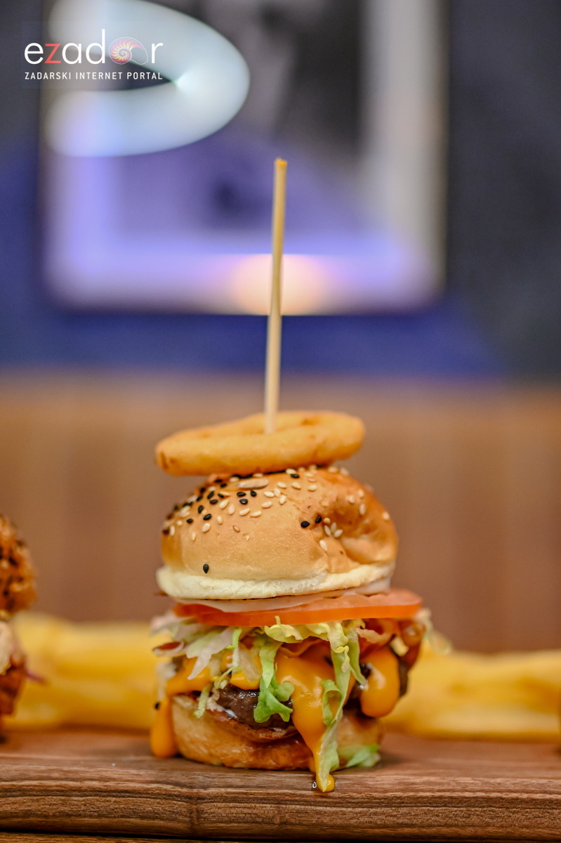 ZYX Bowling Centar Zadar ZYX Bowling Centar Zadar