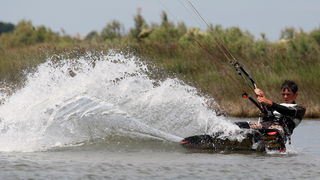 Zadar, 230610.
Bura na podrucju Nina najvise razveseli surfere i kitere koji uzivaju surfajuci okolnim plazama.
Foto : Vladimir Ivanov / CROPIX