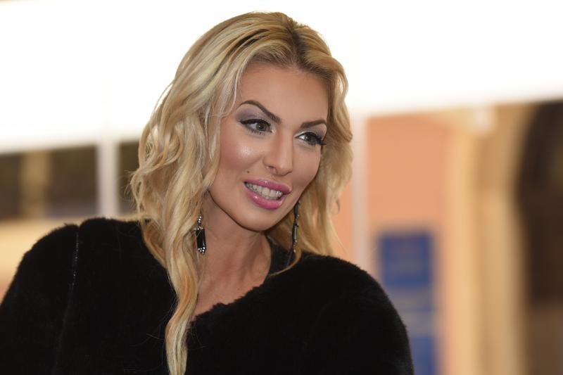 Ava Karabatić u Kultu predstavila autobiografsku knjigu “Ja, nomad” Ava Karabatić u Kultu predstavila autobiografsku knjigu “Ja, nomad”