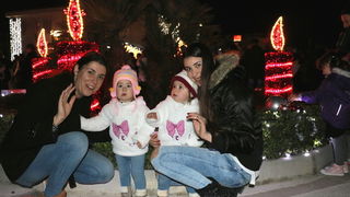 Paljenjem prve adventske svijeće i prigodnim zabavnim programom započela manifestacija Advent na otoku Viru