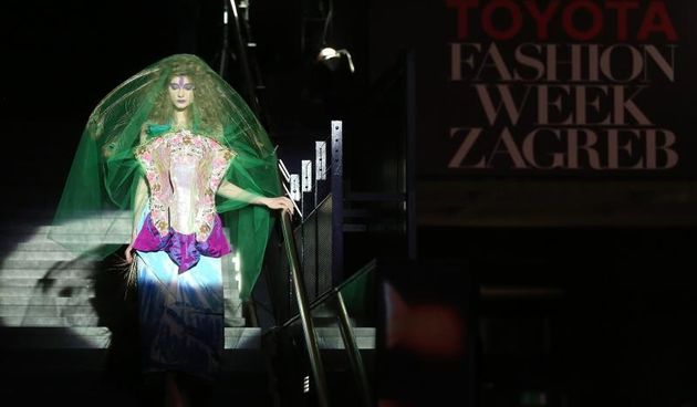 Toyota Fashion week prva večer održana je u ponedjeljak navečer u zagrebačkom Kaptol centru i predstavila zanimljive ideje dizajnera