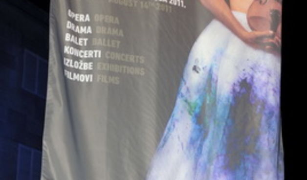 Split, 140811.
57.Splitsko ljeto.
Na zavrsetku splitskog ljeta u Galeriji Mestrovic dodjeljene nagrade “Judita” za najbolja ostvarenja na festivalu. Nagrade su dobili Marko Mandic/ glumac/ za dramsku izvedbu, Hari Zlodre/dirigent/ za glazbu i Simun Matisi