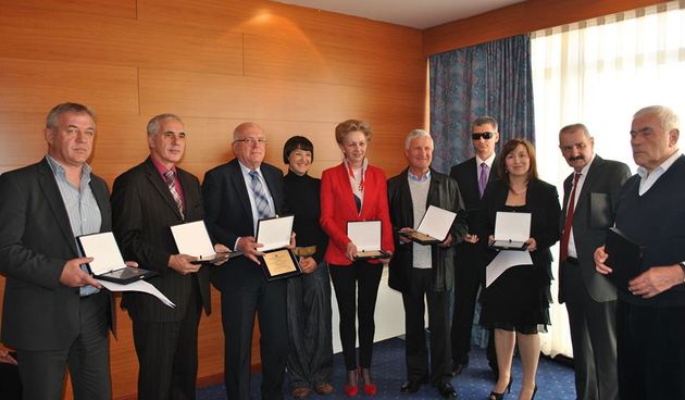 Udruga slijepih Zadarske županije županu uručila Zlatnu plaketu