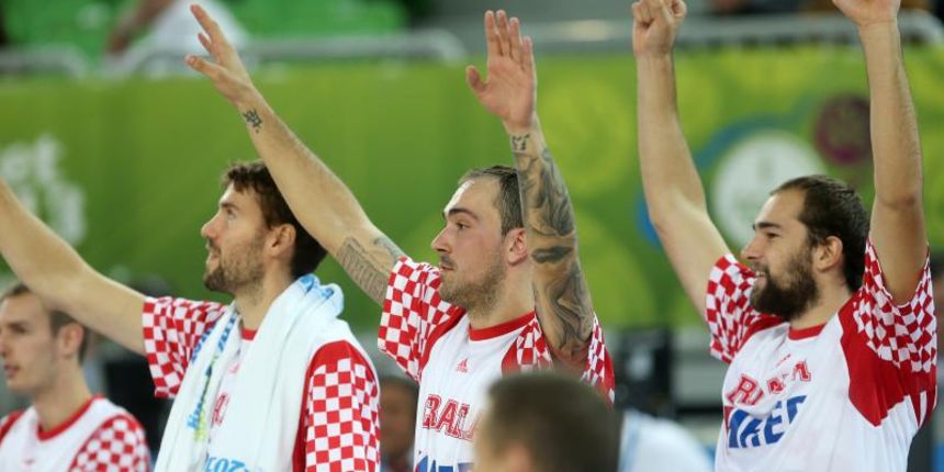 Arena Stozice, Ljubljana, Slovenija – Europsko prvenstvo u kosarci Eurobasket Slovenija 2013., cetvrtfinale, Hrvatska – Ukrajina. Krunoslav Simon. Photo: Igor Kralj/PIXSELL Arena Stozice, Ljubljana, Slovenija – Europsko prvenstvo u kosarci Eurobasket Slovenija 2013., cetvrtfinale, Hrvatska – Ukrajina. Krunoslav Simon. Photo: Igor Kralj/PIXSELL