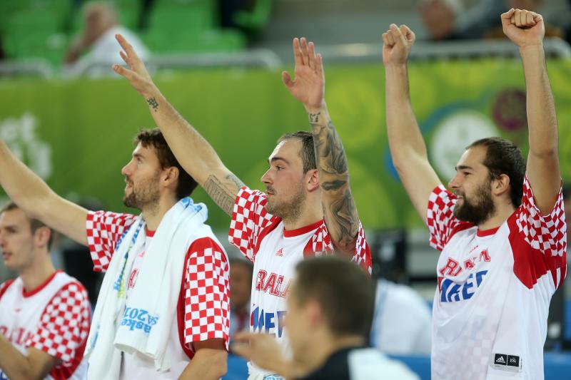Arena Stozice, Ljubljana, Slovenija – Europsko prvenstvo u kosarci Eurobasket Slovenija 2013., cetvrtfinale, Hrvatska – Ukrajina. Krunoslav Simon. Photo: Igor Kralj/PIXSELL Arena Stozice, Ljubljana, Slovenija – Europsko prvenstvo u kosarci Eurobasket Slovenija 2013., cetvrtfinale, Hrvatska – Ukrajina. Krunoslav Simon. Photo: Igor Kralj/PIXSELL