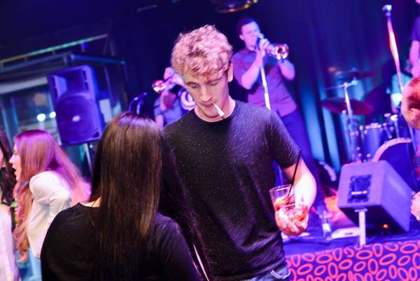 Mjesni Odbor u Maraschino Baru. Foto: Iva Perinčić Mjesni Odbor u Maraschino Baru. Foto: Iva Perinčić