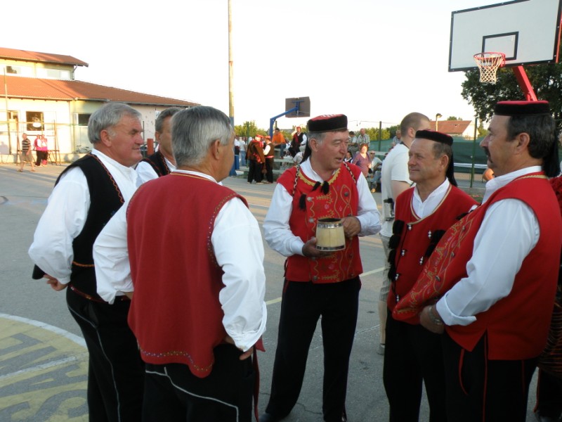 Lišane Ostrovičke: 1. Večer ojkanja “Od Sinja do Nina i Brinja”, Foto: Marko Mane Ledenko