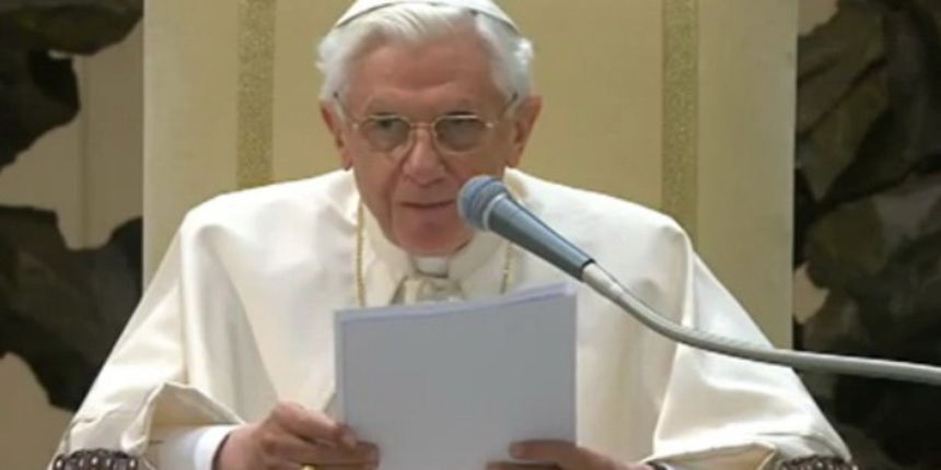 Benedikt XVI, screenshot