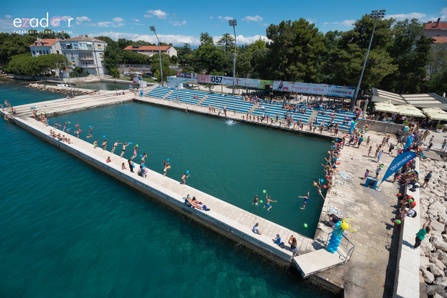 Meta feštica od balona i Ballon Jump