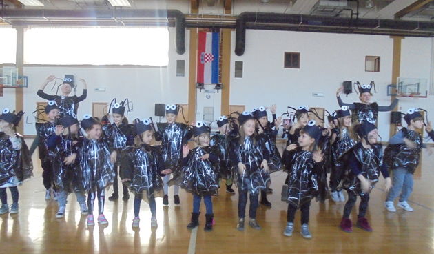 Biogradski mališani predvodnici karnevalskih svečanosti