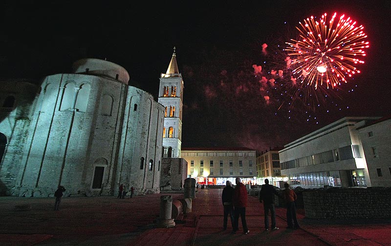 Novogodišnji vatromet u Zadru 2009. (foto: Marin Gospić)
