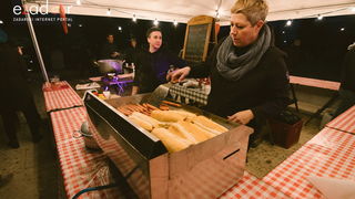 Humanitarni svjetlosni spektakl “Zaželi ljubav 2018.” @ Forum