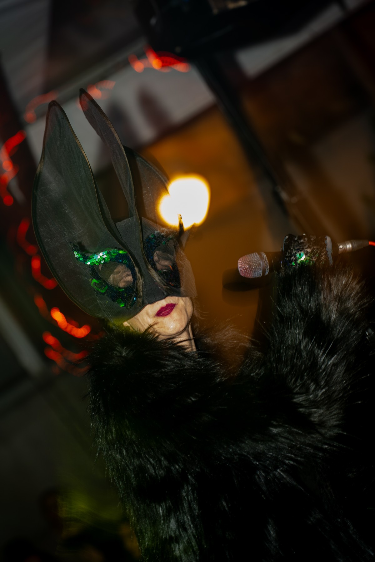 Nipplepeople @ Advent u Zadru – Božićni gramofon na Pijaci