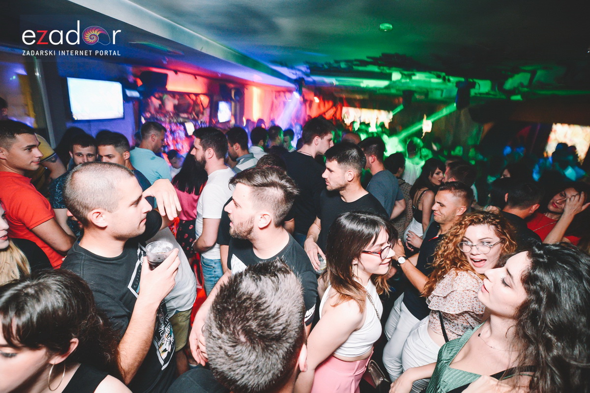 Saturday with DJ Andy Boy @ Svarog Bar