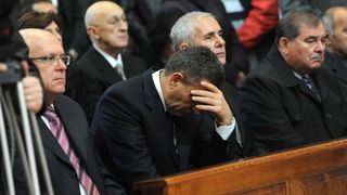 Zadar, 241112.
Obiljezavanje Dana grada Zadra i dolazak generala Ante Gotovine pocasnog gradjanina grada Zadra. General Gotovina na svetoj misi u katedrali Sv. Stosije.
Na slici Ante Gotovina.
Foto: Luka Gerlanc / CROPIX Zadar, 241112.
Obiljezavanje Dana grada Zadra i dolazak generala Ante Gotovine pocasnog gradjanina grada Zadra. General Gotovina na svetoj misi u katedrali Sv. Stosije.
Na slici Ante Gotovina.
Foto: Luka Gerlanc / CROPIX