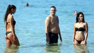 Zrće: Prvi dan Hideout festivala privukao nekoliko tisuća turista, Photo: Dalibor Urukalovic/PIXSELL Zrće: Prvi dan Hideout festivala privukao nekoliko tisuća turista, Photo: Dalibor Urukalovic/PIXSELL