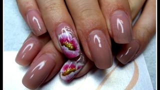 Zrinka Vuksan u konkurenciji natjecanja “Miss Nails” Zrinka Vuksan u konkurenciji natjecanja “Miss Nails”