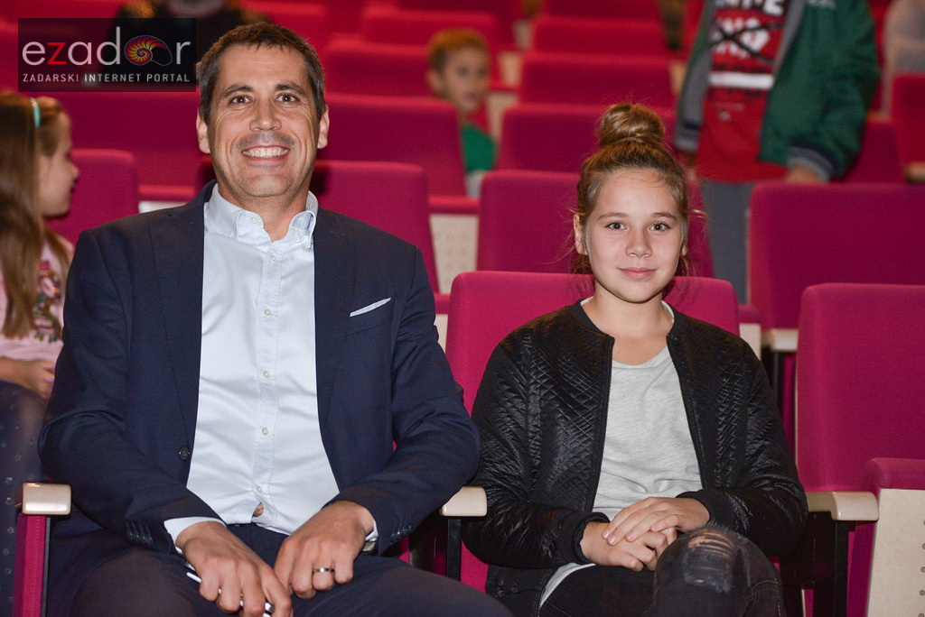 Premijera predstave “Pale sam na svijetu” u Kazalištu lutaka Zadar Premijera predstave “Pale sam na svijetu” u Kazalištu lutaka Zadar