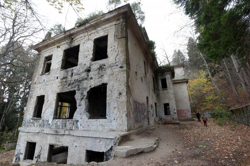 Bivša plućna bolnica, planinarski dom, dom Sindikata, izletište, planinarska kuća…