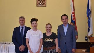 Prijem za nagrađivane učenike osnovnih i srednjh škola