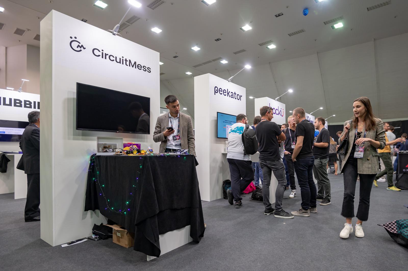 UREĐIVANJE GALERIJE: Međunarodna konferencija Infobip Shift počela na Višnjiku UREĐIVANJE GALERIJE: Međunarodna konferencija Infobip Shift počela na Višnjiku