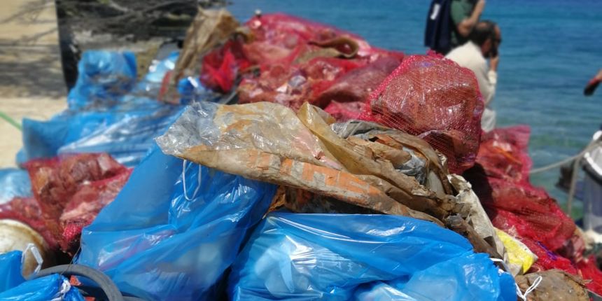 Održana Eko akcija prikupljanja otpada u Telašćici Održana Eko akcija prikupljanja otpada u Telašćici