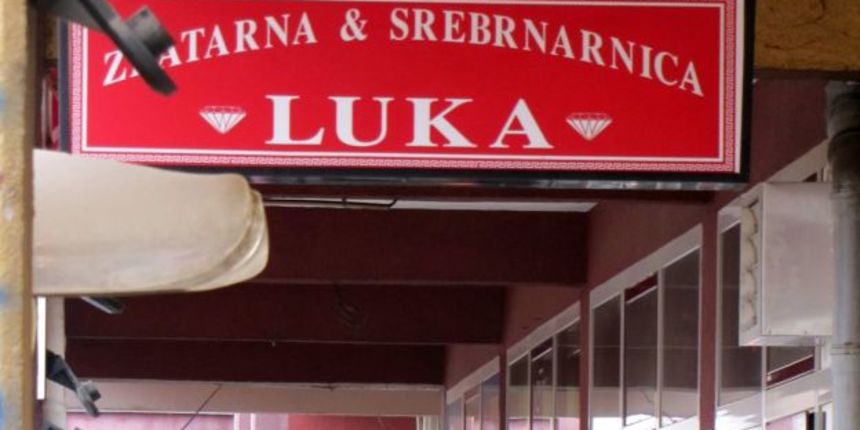 Zlatarna-pljačka ( foto Cropix). Zlatarna-pljačka ( foto Cropix).