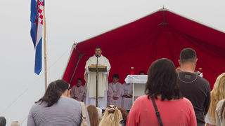 Svečana misa na Petrini i blagoslov bibinjskog polja Svečana misa na Petrini i blagoslov bibinjskog polja