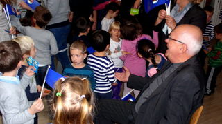 Dječji vrtić Ciciban uputio Sunčevu čestitku svome gradu Dječji vrtić Ciciban uputio Sunčevu čestitku svome gradu