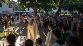 Procesija u Biogradu na blagdan sv. Roka, foto: Vinko Pešić Procesija u Biogradu na blagdan sv. Roka, foto: Vinko Pešić
