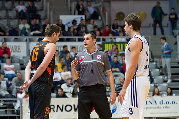 A-1 liga za prvaka, 4. kolo: KK Zadar – GKK Šibenik 101-64, Foto: Kristijan Orlić A-1 liga za prvaka, 4. kolo: KK Zadar – GKK Šibenik 101-64, Foto: Kristijan Orlić